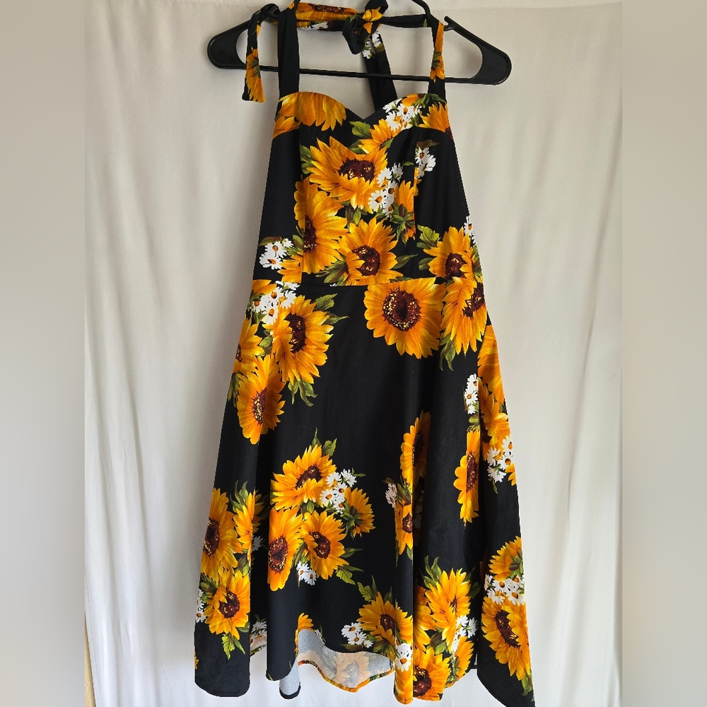 Topdress Sunflower Halter Dress with Belt and Lace Up Back, Size L